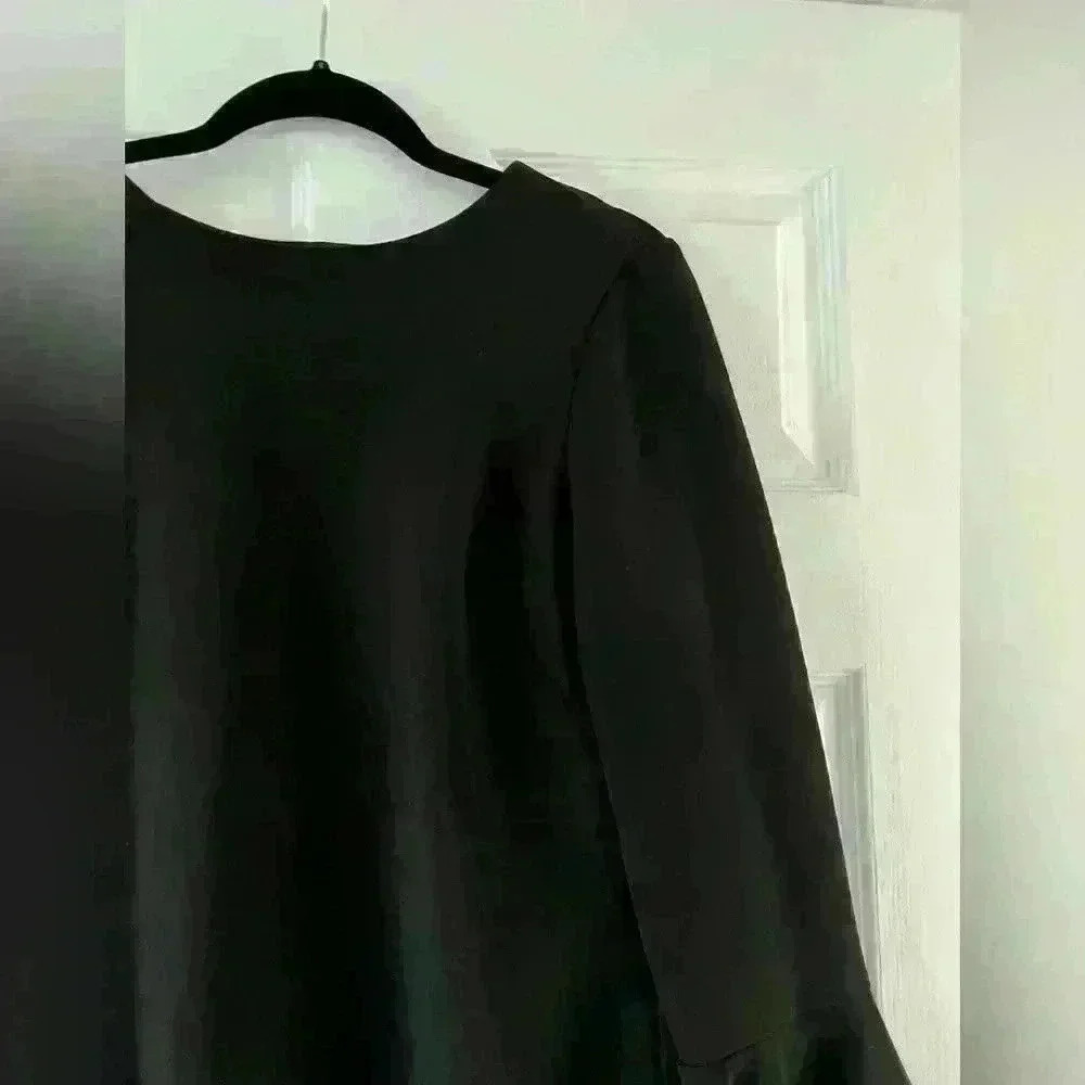London Times Women’s work wear- black dress. - Picture 3 of 9